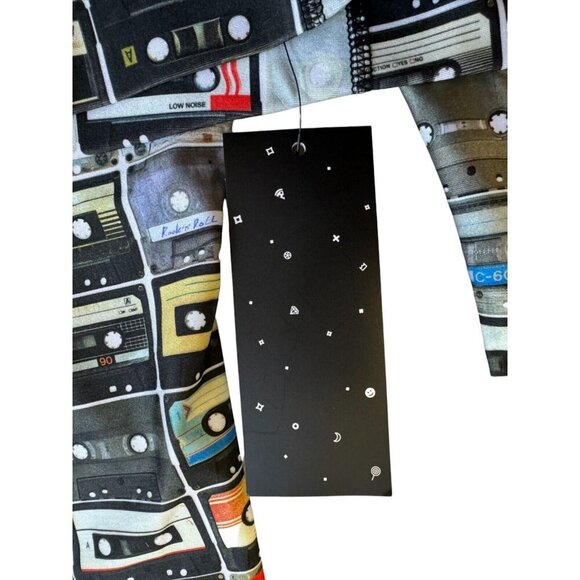 Terez Women Size XS Mixtapes Mid Rise Multi Cassette Tape Print Leggings NWT - Picture 7 of 13